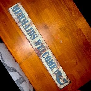 MERMAIDS WELCOME SIGN